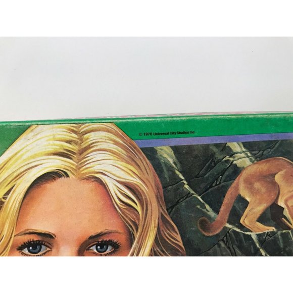 THE BIONIC WOMAN Board Game PARKER BROTHERS 1976 1970s - Picture 2 of 11